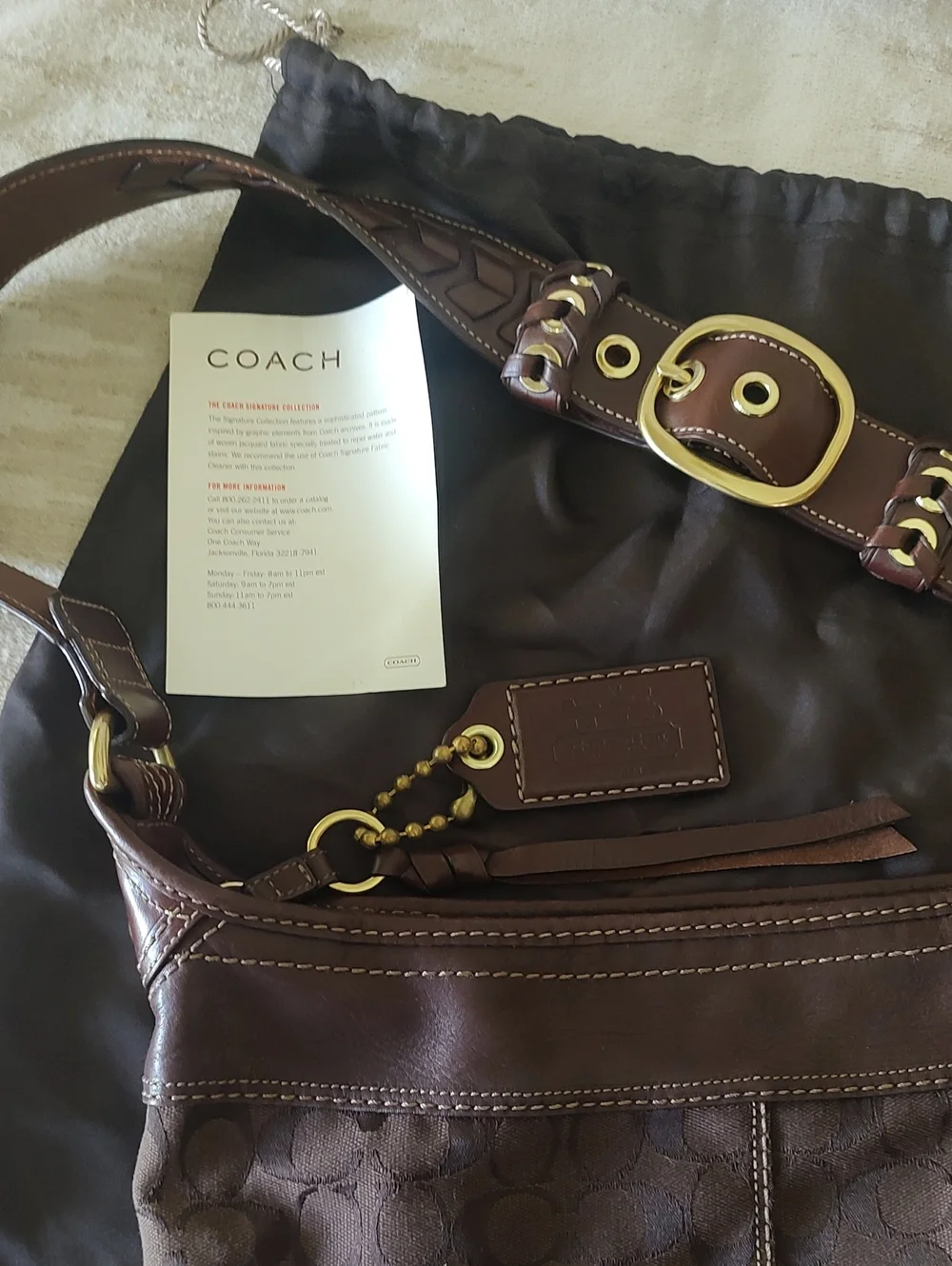 Coach Brown Signature Hampton Canvas Shoulder Bag Excellent Condition